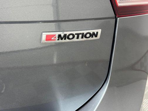 2019 Volkswagen Tiguan 2.0T SE 4MOTION