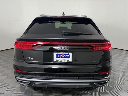 2023 Audi Q8 55 Premium Plus