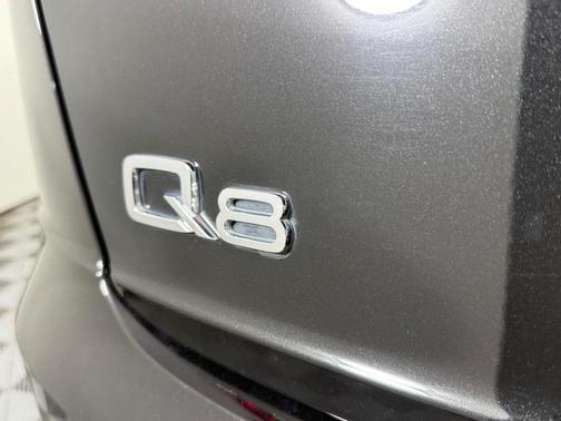 2023 Audi Q8 55 Premium Plus