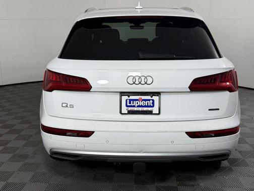 2019 Audi Q5 2.0T Premium Plus
