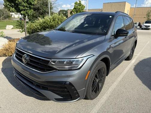 2022 Volkswagen Tiguan 2.0T SE R-Line Black 4MOTION