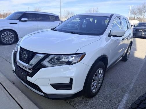 2020 Nissan Rogue S