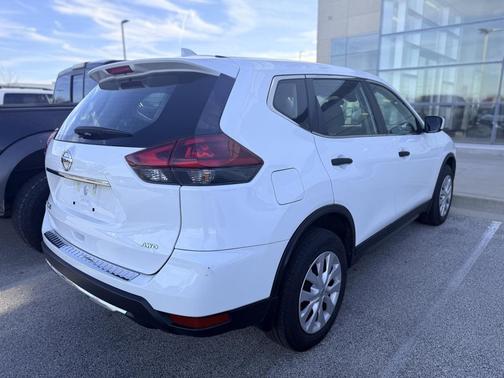 2020 Nissan Rogue S