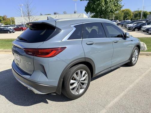 2022 INFINITI QX50 LUXE