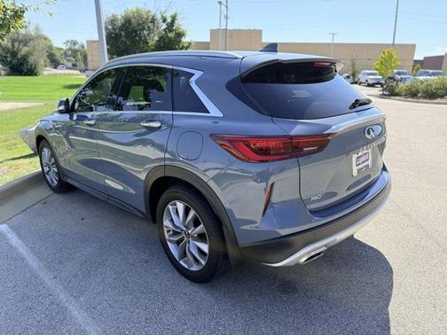 2022 INFINITI QX50 LUXE