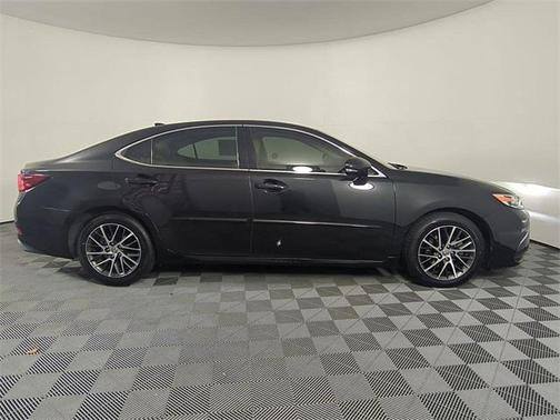 2016 Lexus ES 350 Base