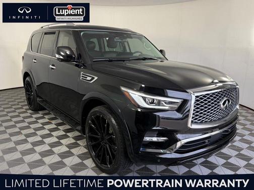 2022 INFINITI QX80 Luxe