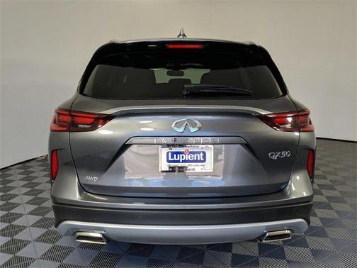 2022 INFINITI QX50 LUXE