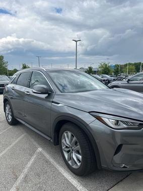 2022 INFINITI QX50 LUXE