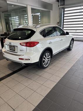 2016 INFINITI QX50 Base