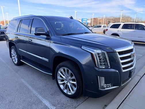 2019 Cadillac Escalade Luxury