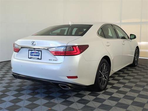 2017 Lexus ES 350 Base