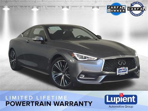 2022 INFINITI Q60 LUXE