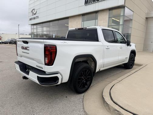 2022 GMC Sierra 1500 Elevation