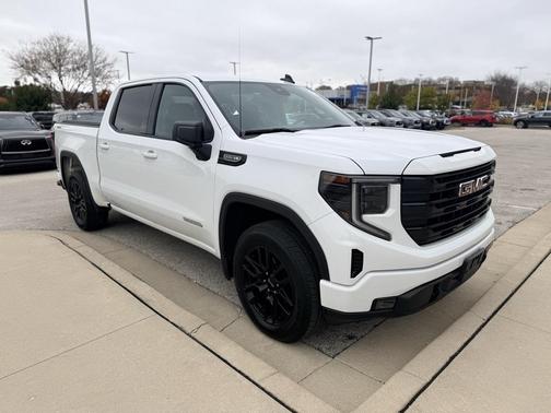 2022 GMC Sierra 1500 Elevation