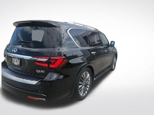 Black Obsidian 2018 INFINITI QX80 Base