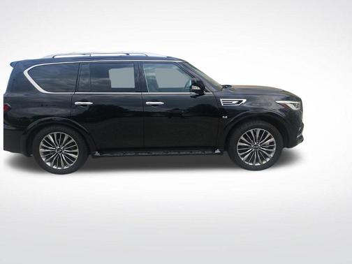 Black Obsidian 2018 INFINITI QX80 Base