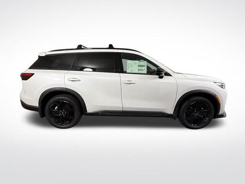 Radiant White 2026 INFINITI QX60 SPORT AWD