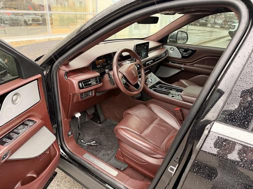 2022 Lincoln Aviator Black Label AWD