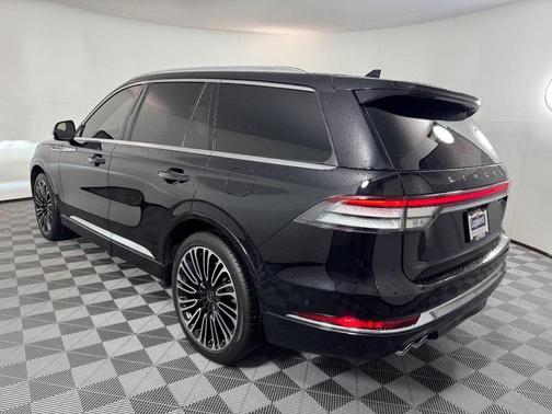 2022 Lincoln Aviator Black Label AWD