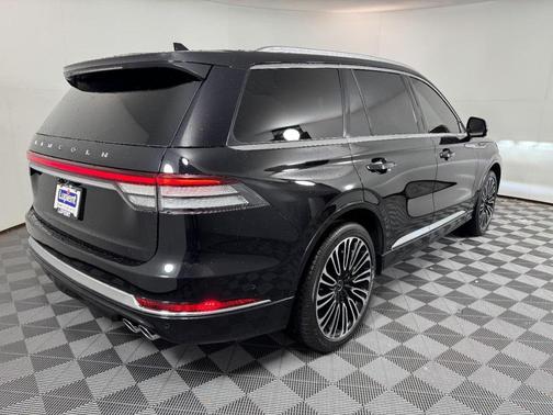 2022 Lincoln Aviator Black Label AWD