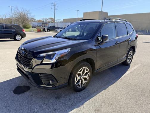 2022 Subaru Forester Premium