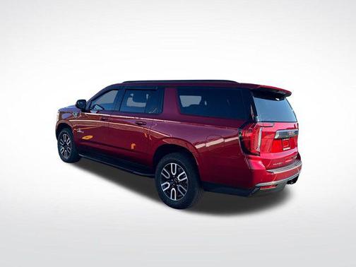 2023 GMC Yukon XL 4WD AT4