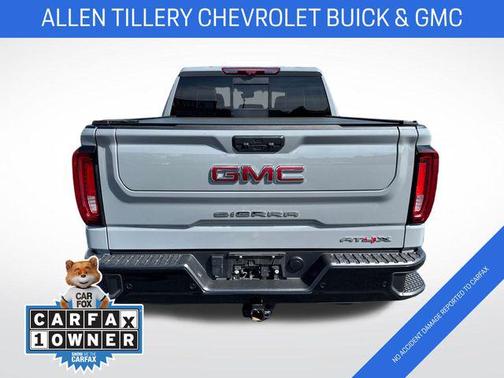 2024 GMC Sierra 1500 AT4X