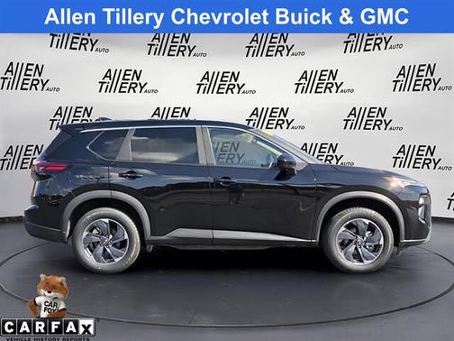 Super Black 2025 Nissan Rogue SV