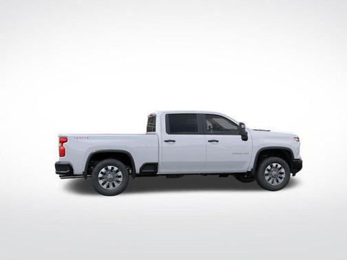 2025 Chevrolet Silverado 2500 Custom