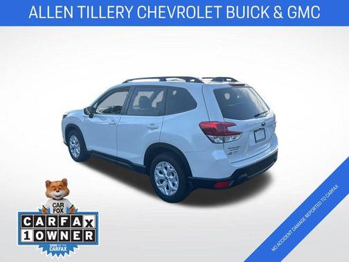 2024 Subaru Forester Base