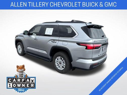 2024 Toyota Sequoia SR5