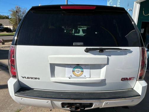 2007 GMC Yukon Denali