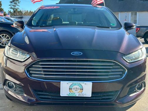2013 Ford Fusion SE