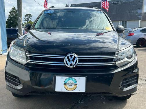 2016 Volkswagen Tiguan S