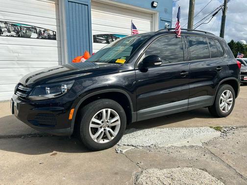 2016 Volkswagen Tiguan S