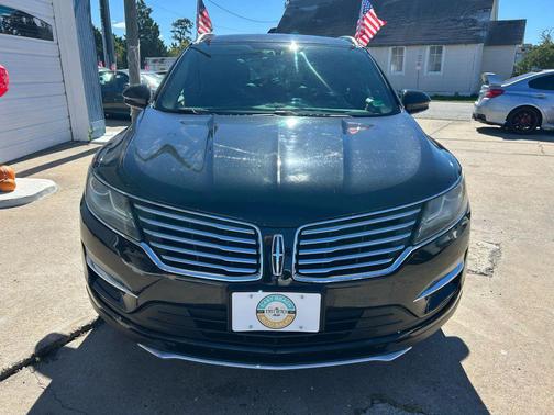 2015 Lincoln MKC Base