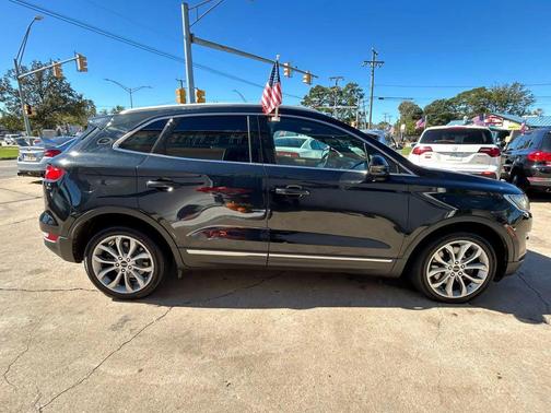 2015 Lincoln MKC Base