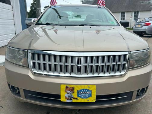 2007 Lincoln MKZ Base