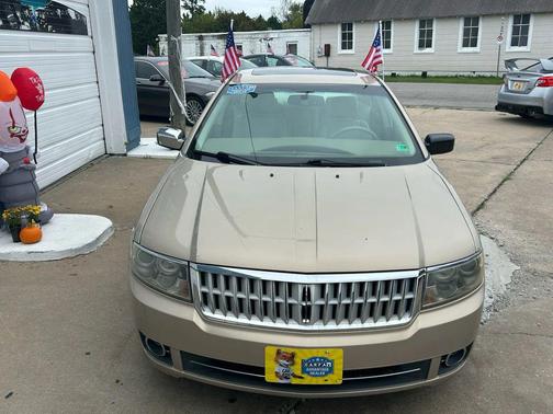 2007 Lincoln MKZ Base