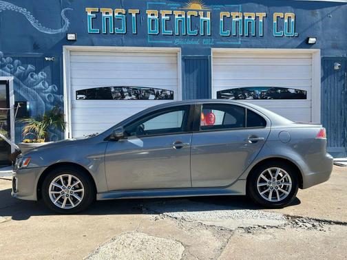 2016 Mitsubishi Lancer SE