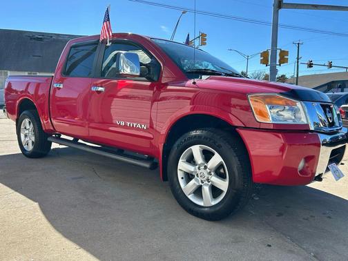 2011 Nissan Titan SL