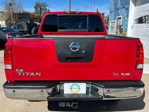 2011 Nissan Titan SL