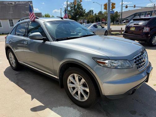 2006 INFINITI FX35 Base