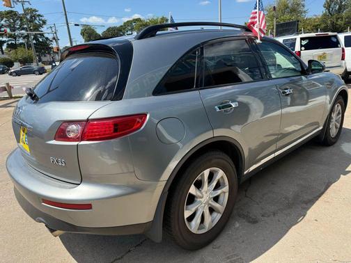 2006 INFINITI FX35 Base