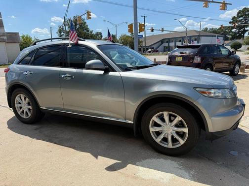 2006 INFINITI FX35 Base