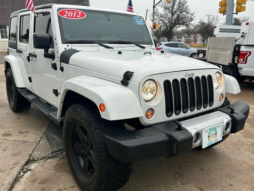 2012 Jeep Wrangler Unlimited Sahara