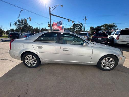 2004 Cadillac CTS Base