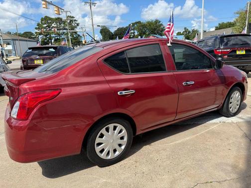 2016 Nissan Versa 1.6 SV