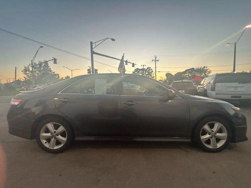 2011 Toyota Camry SE